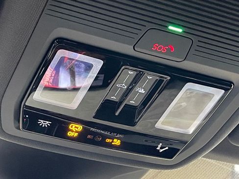 Used 2023 Audi Q4 e-tron Prestige w/ Black Optic Package image 43