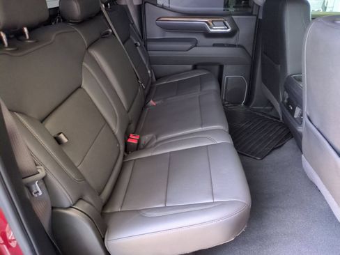 Used 2025 Chevrolet Silverado 1500 RST w/ Convenience Package II RWD image 27
