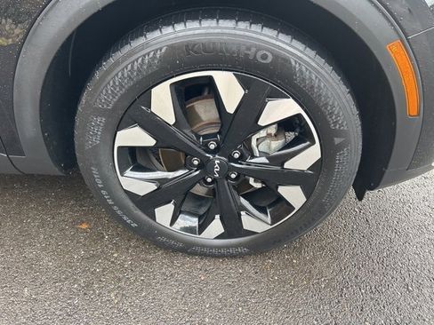 Used 2023 Kia Sportage X-Line w/ X-Line Premium Package image 4