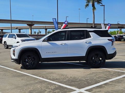 New 2026 Chevrolet Equinox LT w/ Midnight Edition image 5
