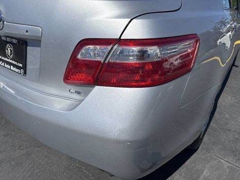 Used 2009 Toyota Camry LE image 27