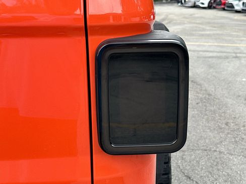 Used 2023 Jeep Gladiator Rubicon AWD/4WD image 30