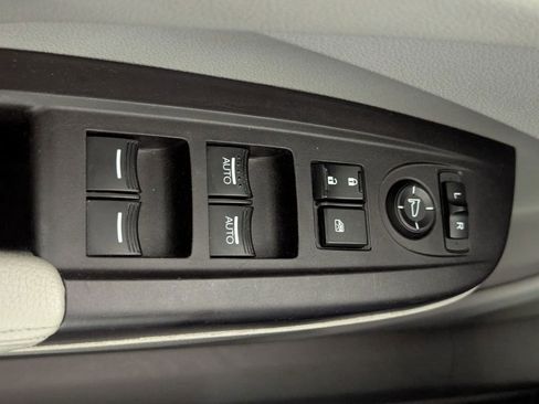 Used 2016 Acura RDX AWD w/ Technology Package image 45