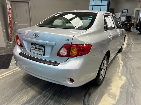 Used 2009 Toyota Corolla LE w/ Preferred Accessory Pkg FWD image 25