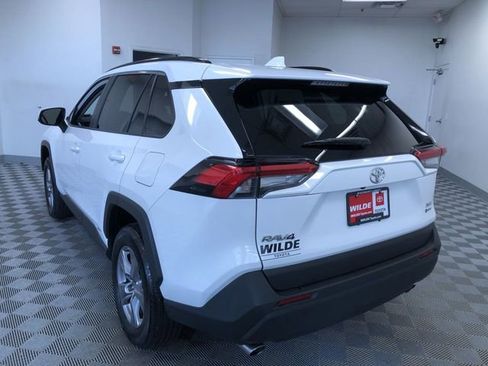 Used 2025 Toyota RAV4 XLE AWD/4WD image 13