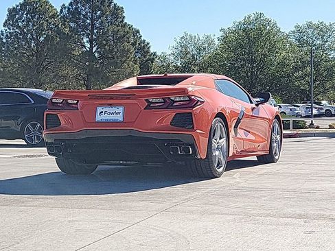 Used 2025 Chevrolet Corvette Stingray Convertible w/ Battery Protection Package RWD image 8