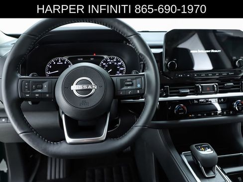 Used 2025 Nissan Pathfinder SL image 59