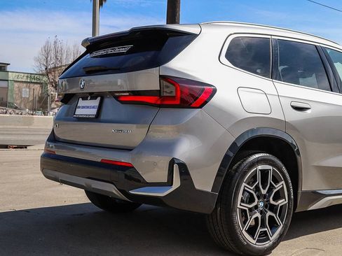 Certified 2023 BMW X1 xDrive28i w/ Convenience Package image 11