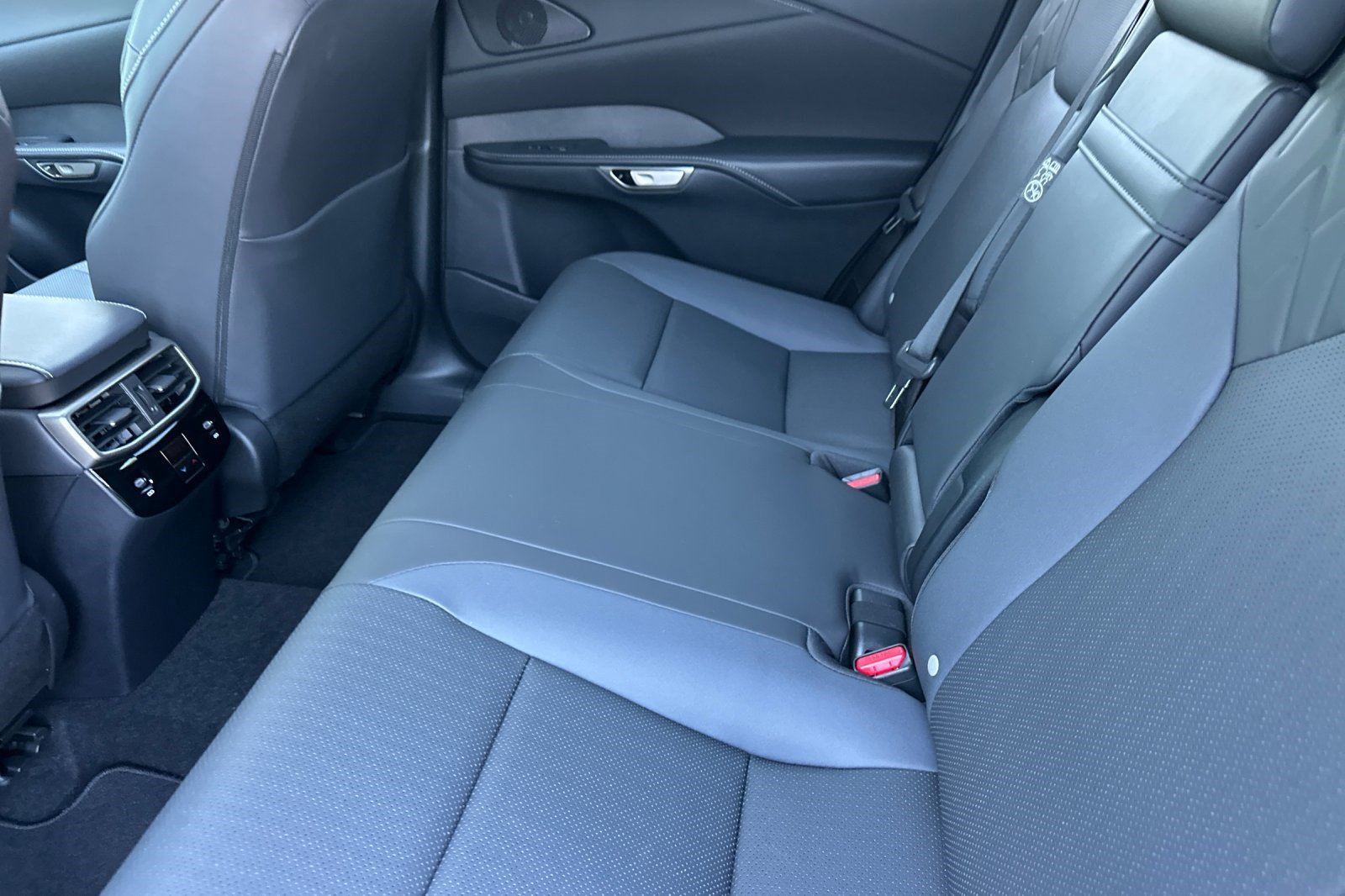 New 2026 Lexus RX 350 Premium w/ Accessory Package (2T) FWD image 23