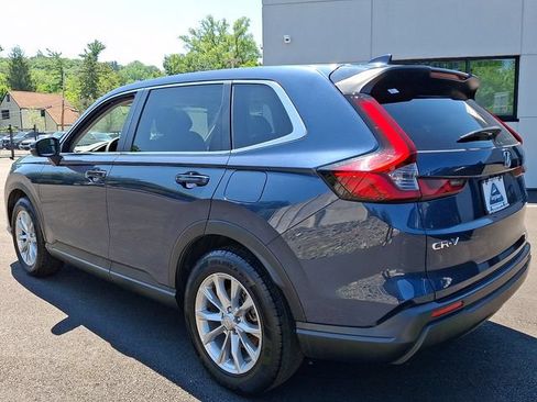 Used 2023 Honda CR-V EX image 4