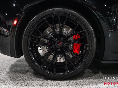 Used 2017 Chevrolet Corvette Z06 RWD image 11