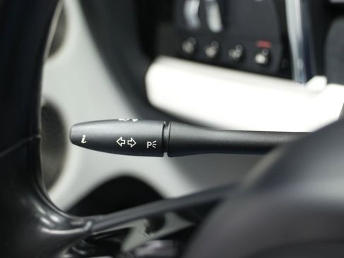 Used 2017 Rolls-Royce Ghost image 30