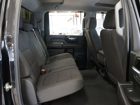 Used 2020 Chevrolet Silverado 2500 Custom w/ Custom Value Package AWD/4WD image 12