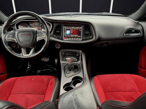 Used 2017 Dodge Challenger R/T Scat Pack w/ Leather Interior Group image 13