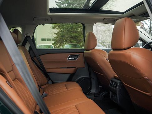 New 2026 Nissan Rogue Platinum image 13