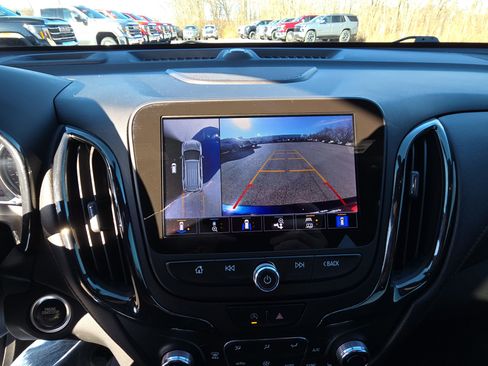 Used 2023 Chevrolet Equinox RS w/ RS Leather Package image 22