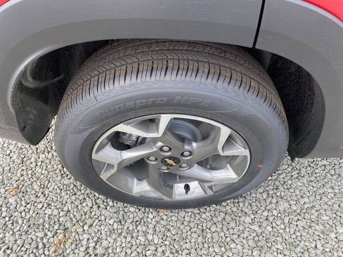 New 2026 Chevrolet Trax LT image 24