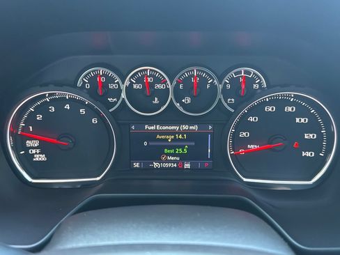 Used 2021 Chevrolet Tahoe Z71 w/ Z71 Signature Package AWD/4WD image 27