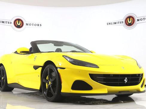 Used 2022 Ferrari Portofino M RWD image 31