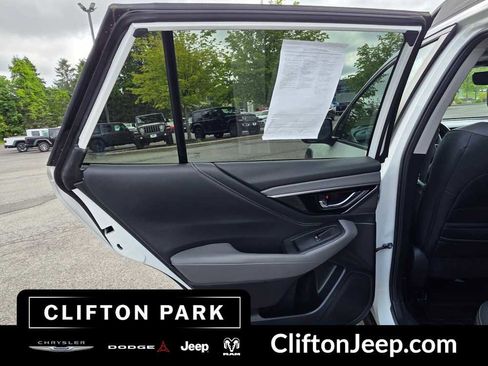 Used 2023 Subaru Outback Onyx Edition AWD/4WD image 12