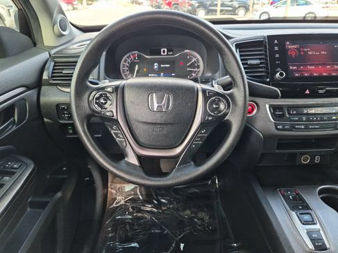 Used 2022 Honda Ridgeline Sport image 13
