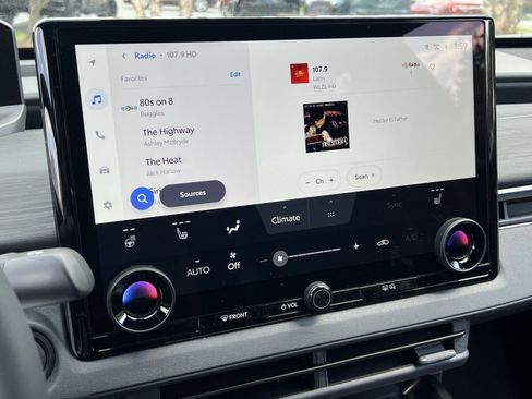 New 2026 Toyota C-HR AWD/4WD image 14