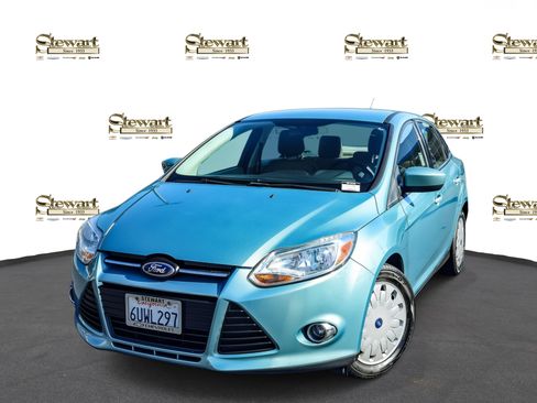 Used 2012 Ford Focus SE image 1