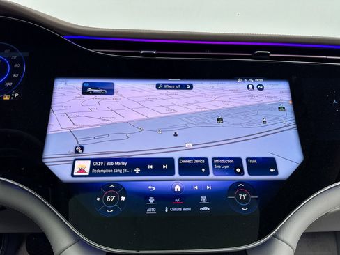 Used 2023 Mercedes-Benz EQS 580 4MATIC SUV image 29