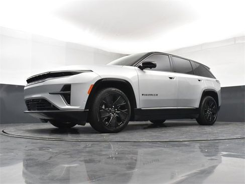 Used 2024 Jeep Wagoneer Launch Edition image 21