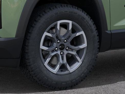 New 2026 Chevrolet Equinox ACTIV w/ Safety and Technology Package AWD/4WD image 33