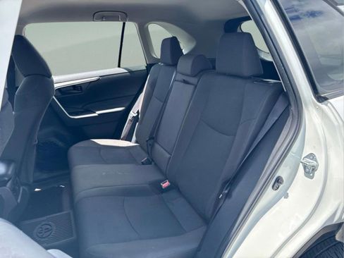 Certified 2025 Toyota RAV4 LE FWD image 24