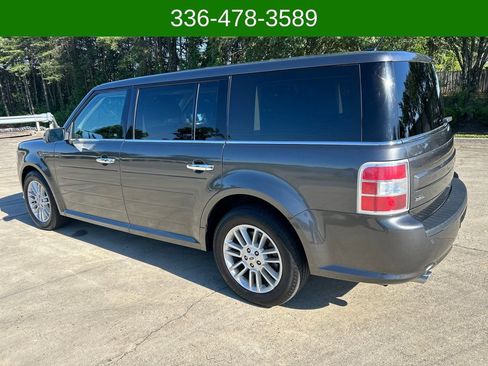 Used 2019 Ford Flex SEL w/ Equipment Group 202A AWD/4WD image 3