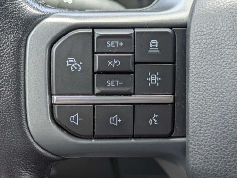 Used 2022 Ford F150 XLT w/ Equipment Group 302A High AWD/4WD image 16
