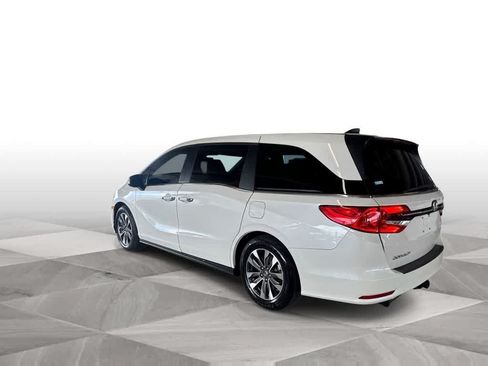 Used 2023 Honda Odyssey EX-L image 6
