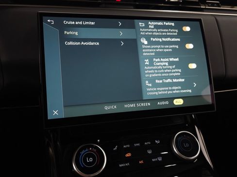 Used 2023 Land Rover Range Rover Sport SE image 27