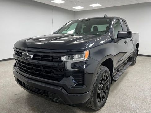 Used 2023 Chevrolet Silverado 1500 RST w/ Protection Package AWD/4WD image 4