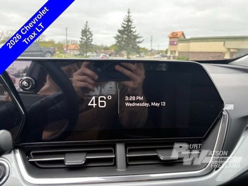 New 2026 Chevrolet Trax LT w/ Driver Confidence Package FWD image 17