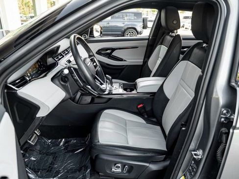 Used 2022 Land Rover Range Rover Evoque R-Dynamic SE image 14