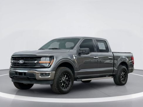 Used 2024 Ford F150 XLT w/ Mobile Office Package RWD image 2