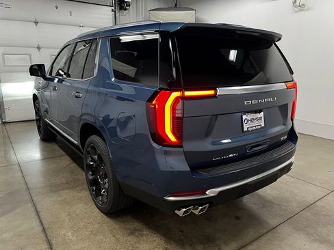 New 2026 GMC Yukon Denali w/ Denali Reserve Package AWD/4WD image 5