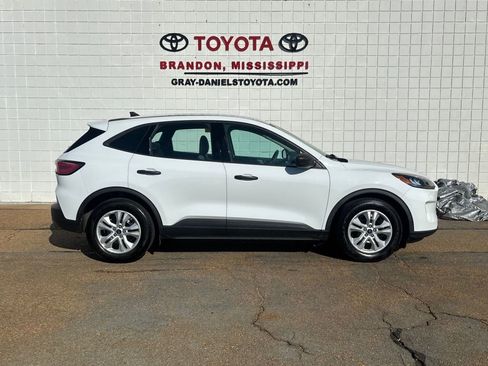 Used 2020 Ford Escape S image 1