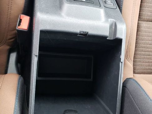 Used 2022 Ford Bronco Outer Banks AWD/4WD image 24