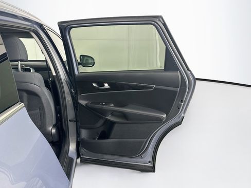 Used 2019 Kia Sorento FWD image 31