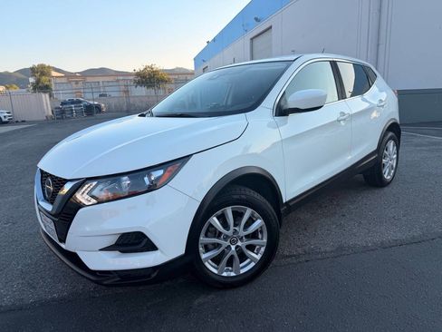 Used 2020 Nissan Rogue Sport S w/ Appearance Package FWD image 14