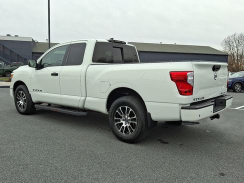 Certified 2024 Nissan Titan SV w/ Accessory Utility Package AWD/4WD image 5