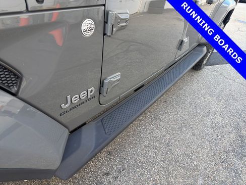 Certified 2021 Jeep Gladiator Overland w/ Popular Equipment Package image 24