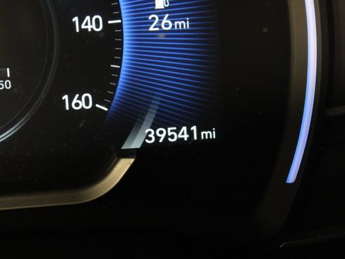 Used 2019 Hyundai Santa Fe SEL FWD image 25