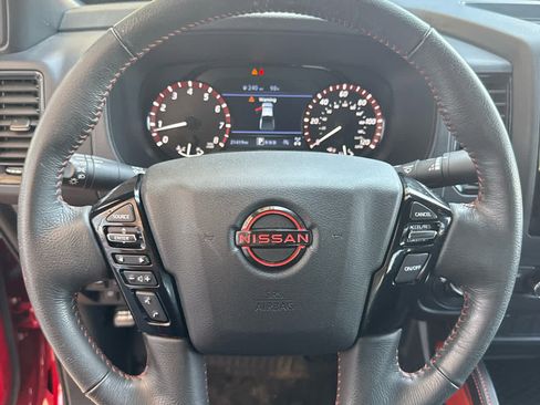 Used 2024 Nissan Frontier PRO-4X w/ Off-Road Protection Package image 15