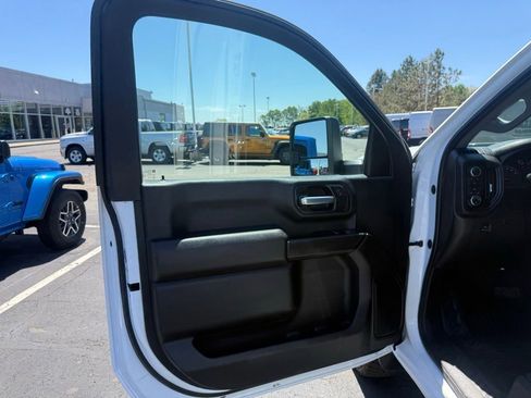 Used 2021 Chevrolet Silverado 2500 W/T w/ WT Convenience Package AWD/4WD image 11