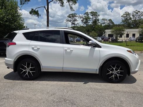 Used 2018 Toyota RAV4 SE w/ Power Extra Value Package AWD/4WD image 8